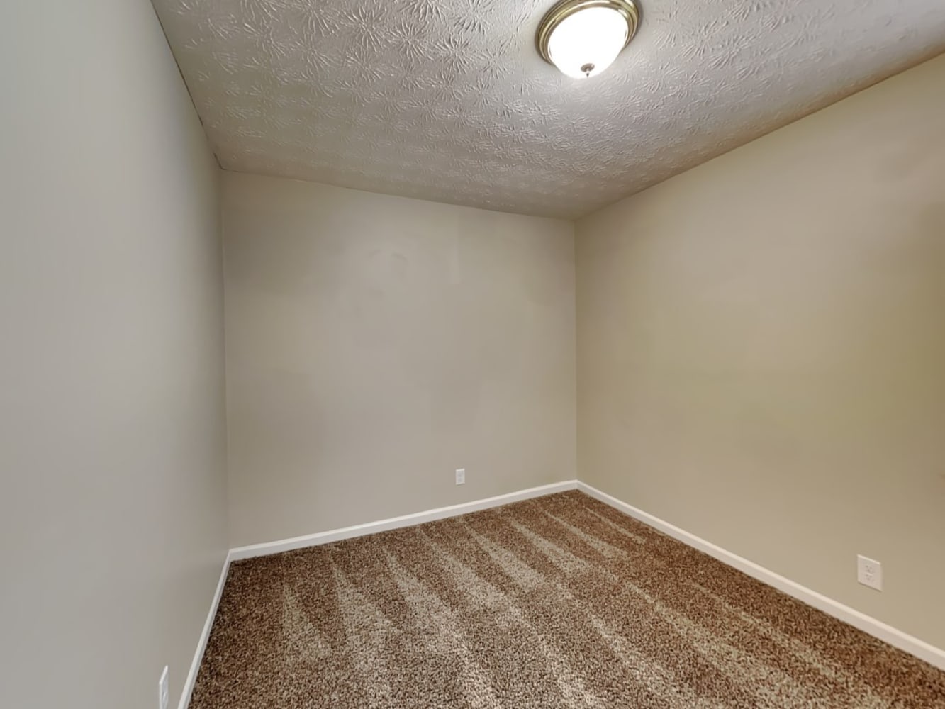 940 Woodbridge Dr NE Conyers photo 11