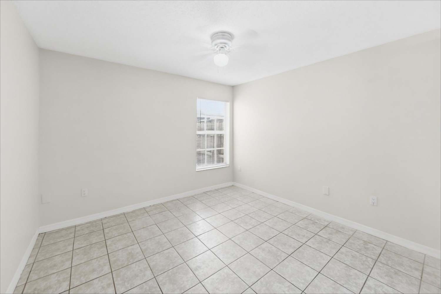 957 NW 128th Pl Miami photo 13