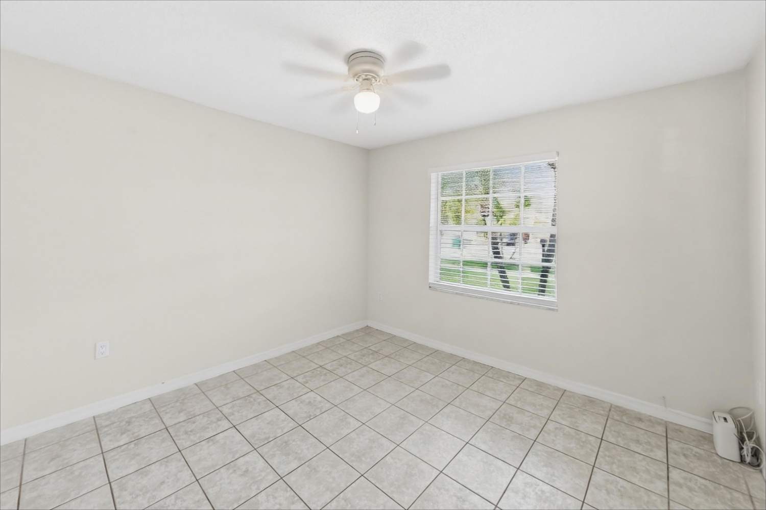 957 NW 128th Pl Miami photo 14