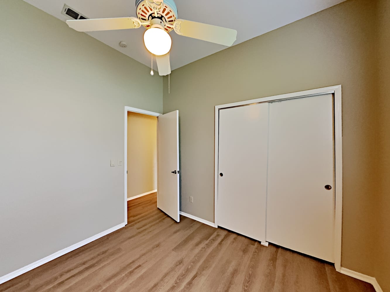 9641 Norchester Cir Tampa photo 12