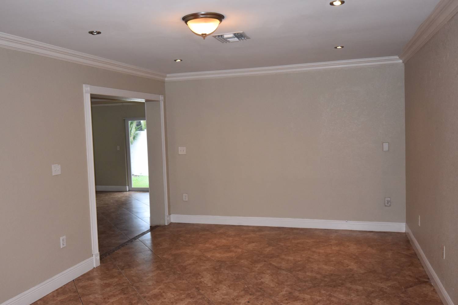9811 SW 13th Ct Pembroke Pines photo 11